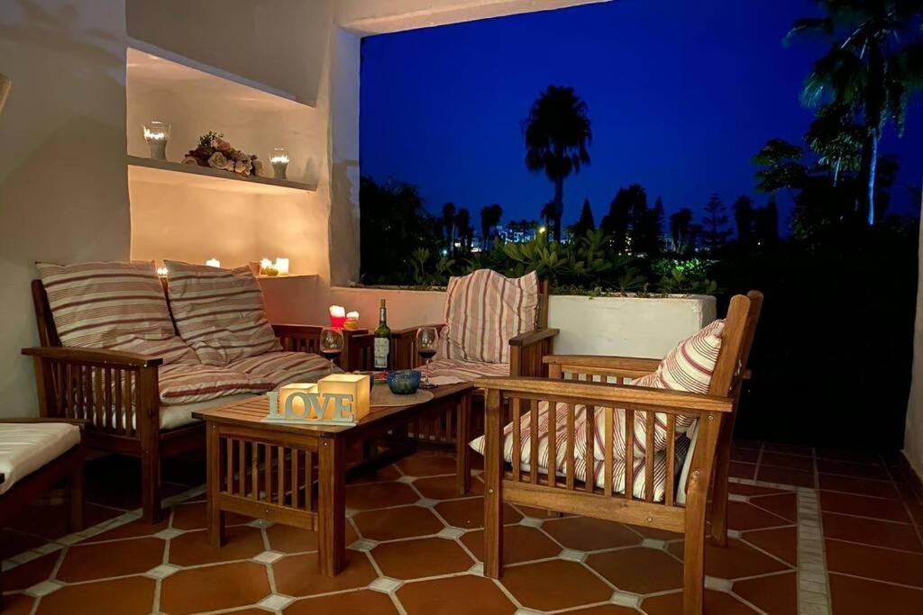 Apartamento En Playa Del Infante Rota Exteriör bild