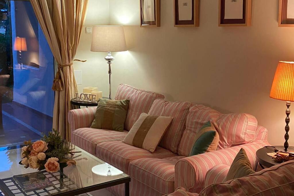 Apartamento En Playa Del Infante Rota Exteriör bild