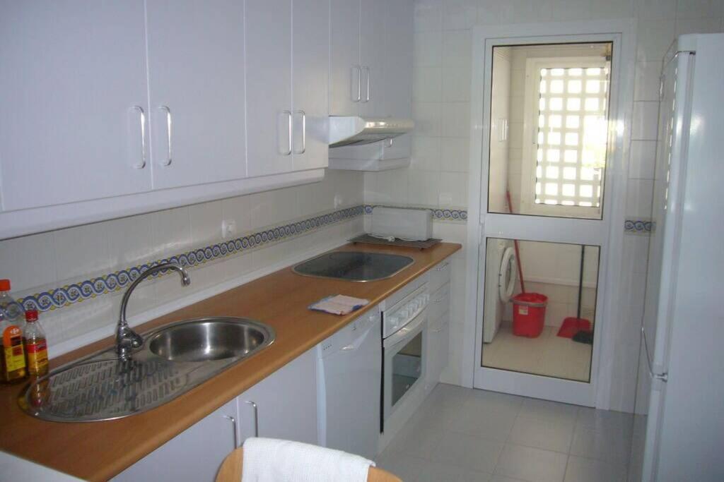 Apartamento En Playa Del Infante Rota Exteriör bild