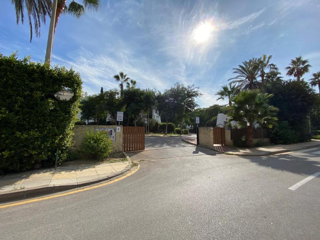 Apartamento En Playa Del Infante Rota Exteriör bild