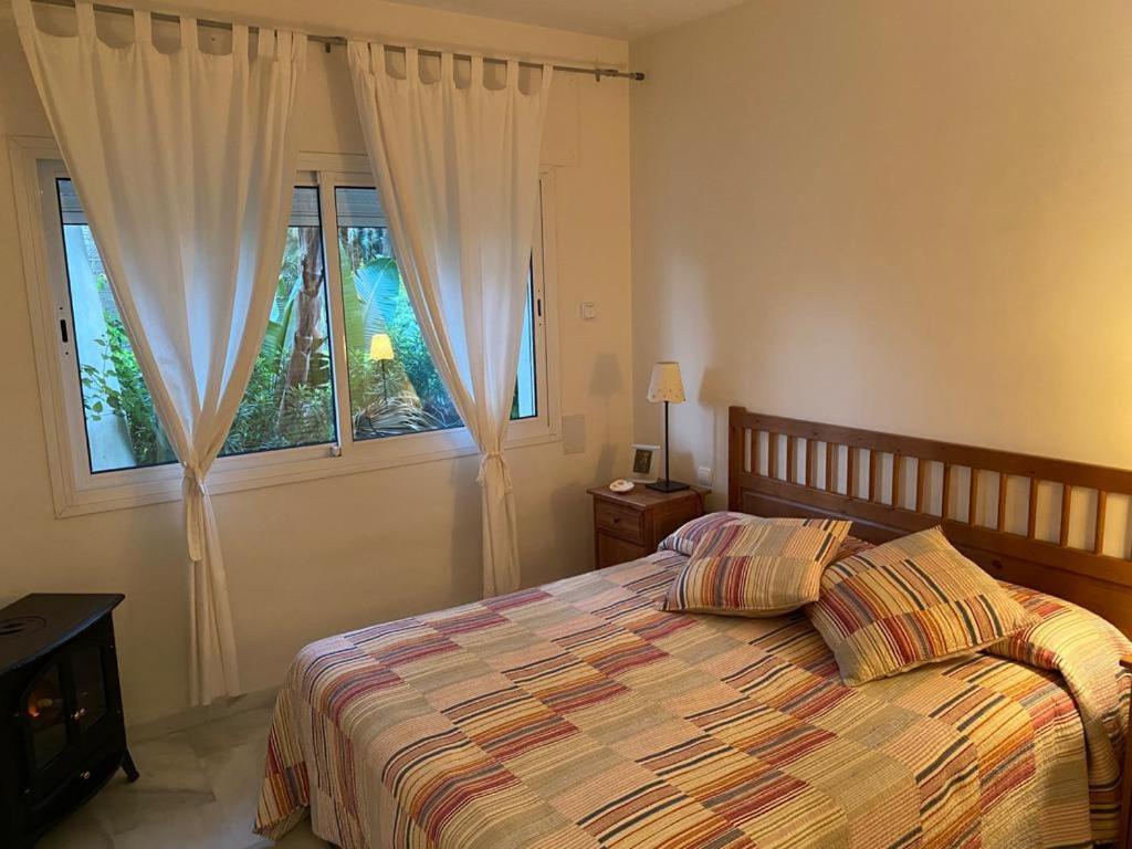 Apartamento En Playa Del Infante Rota Exteriör bild