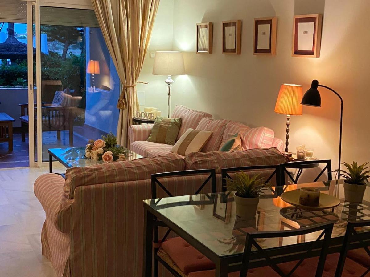 Apartamento En Playa Del Infante Rota Exteriör bild